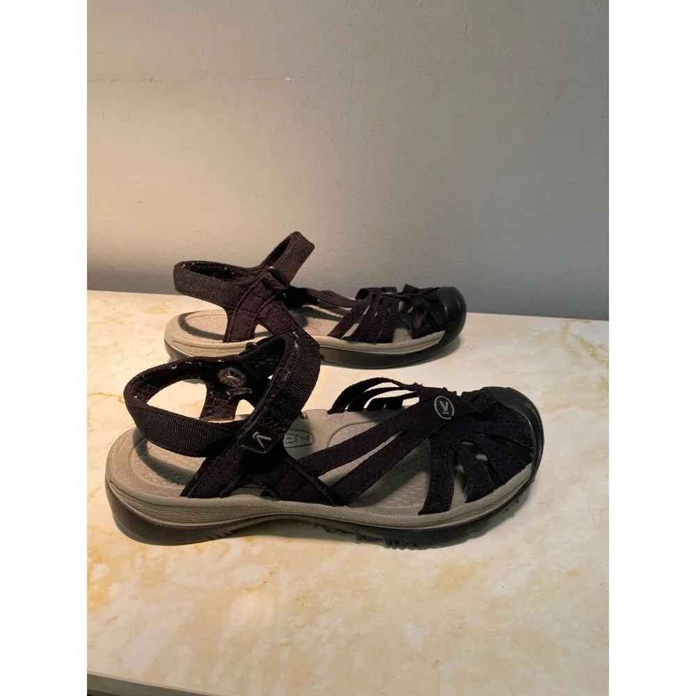 Keen Rose Black/Neutral Gray Sandals Women's Size 8 Hiking Water-Resistant